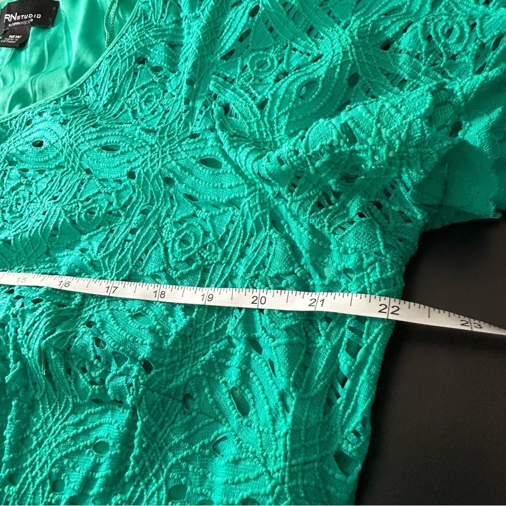 Ronni Nicole Green Lace Midi Dress Lined Size 16W Wedding Guest Dress - Picture 6 of 8